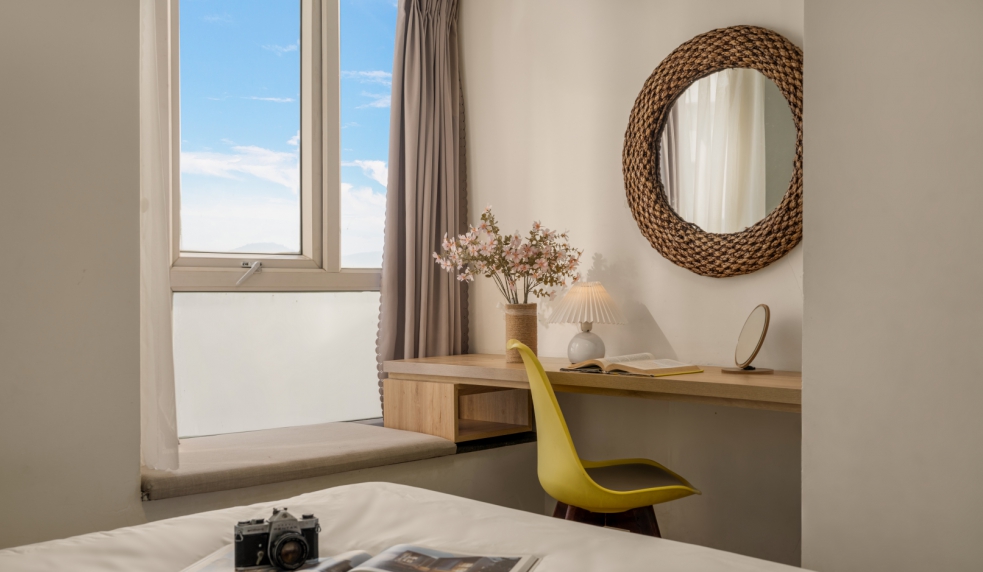A402 - LUXAURA APARTMENT – LUXURY APARTMENT WITH PRIVATE BBQ GARDEN IN DA NANG