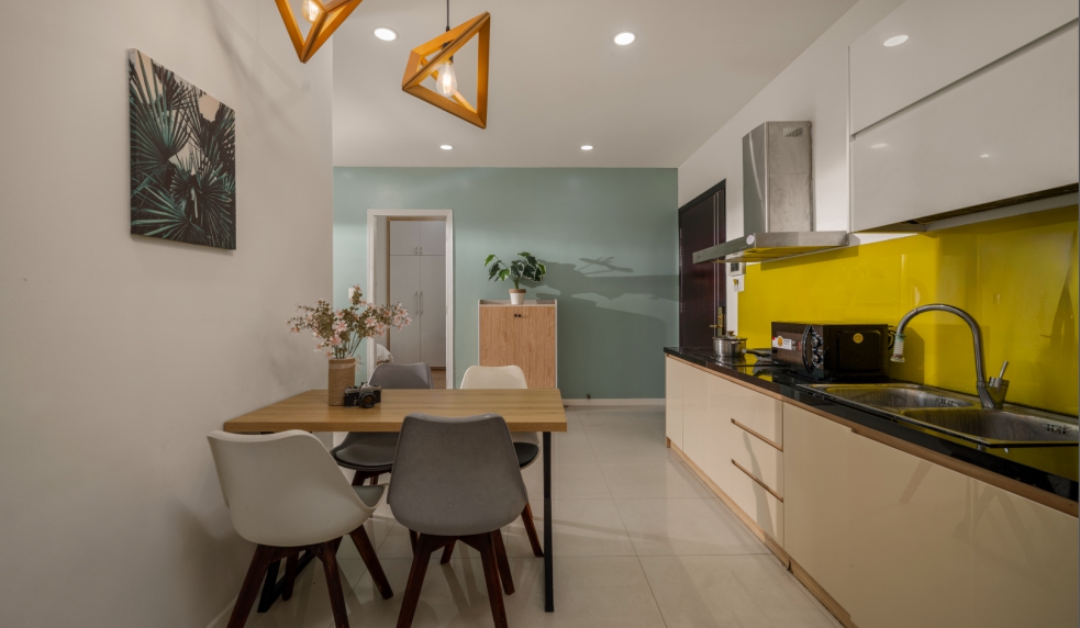 A402 - LUXAURA APARTMENT – LUXURY APARTMENT WITH PRIVATE BBQ GARDEN IN DA NANG
