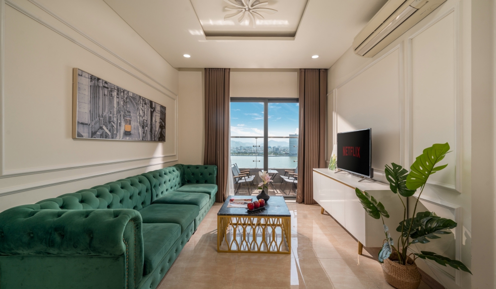 B1535 - Lux 3BR/120m2 Monarchy Apartment Han River view