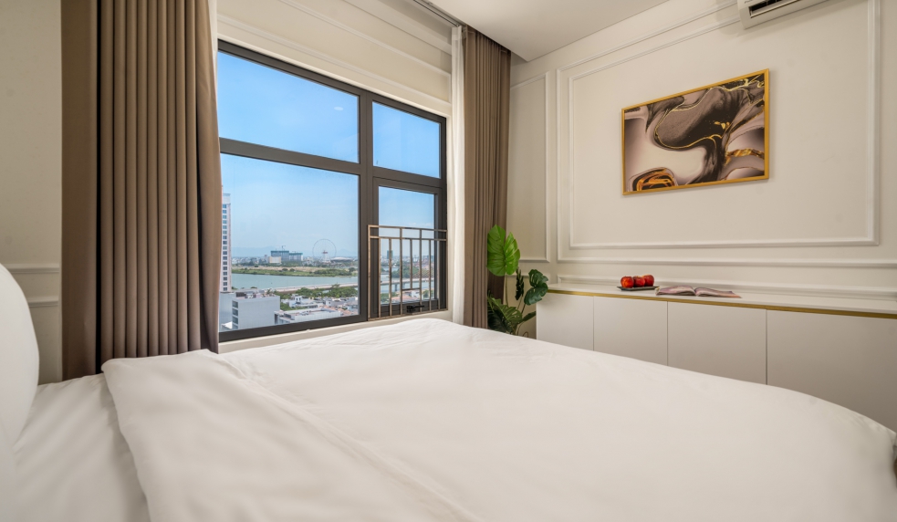 B1535 - Lux 3BR/120m2 Monarchy Apartment Han River view